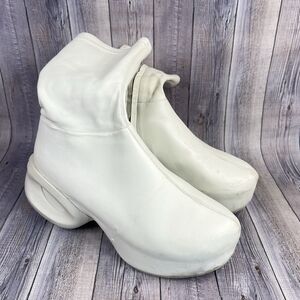 $1295 Givenchy Italy Women White G Lambskin Ankle Clog Boots Shoes Size EU 38